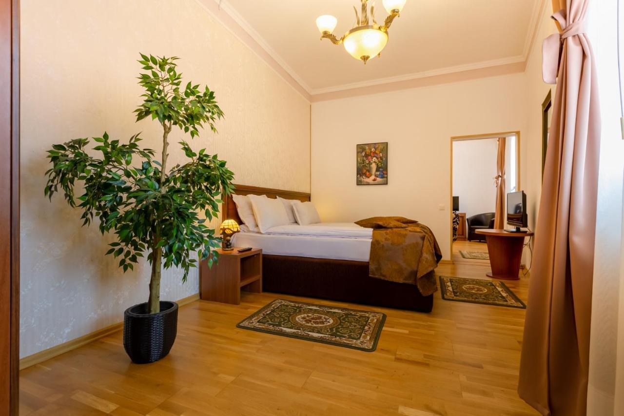 Boutique Bulevard 4*