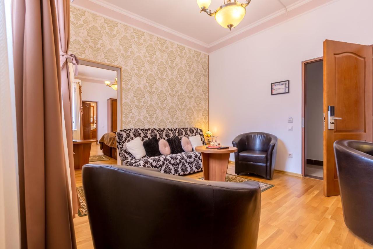 Boutique Bulevard 4*
